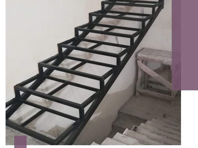 Демонтаж лестниц на металлокаркасе в Светлограде: быстрый вывоз и разбор