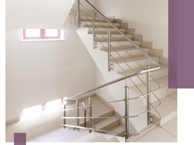 Установка и замена перил в подъезде в Светлограде