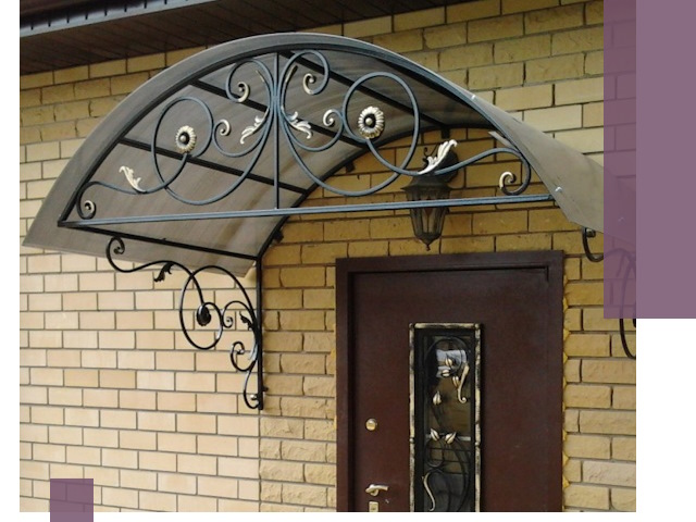 Изготовление козырьков из металла под ключ в Светлограде