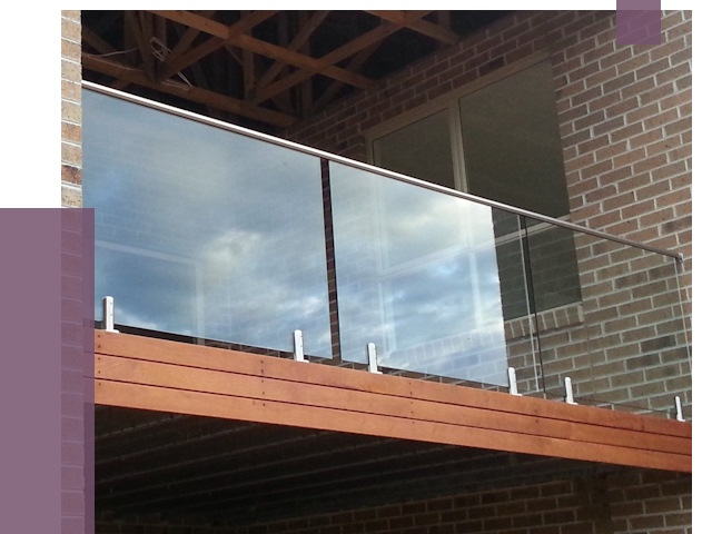 Стеклянные парапеты на крыше и террасе в Светлограде от 11428 руб. | ПРОЛЁТ-Свт