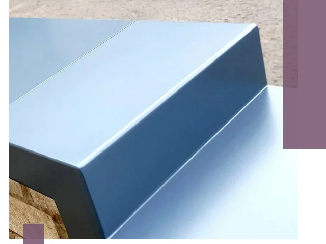 Крышки на парапет в Светлограде: изготовление и монтаж под ключ